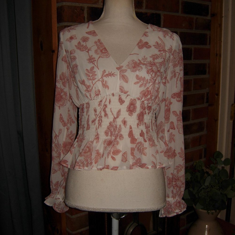 Lulumari Floral Smocked Balloon Sleeve Top S